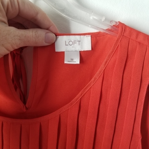 LOFT Orange Sleeveless Pleated Top Blouse with Tie Size M - Picture 6 of 8